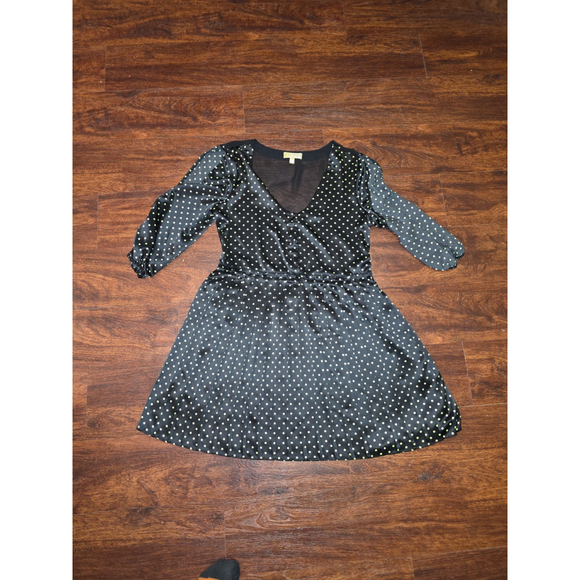 Vera Wang Dresses & Skirts - Princess Vera Wang polka dot dress size 7
